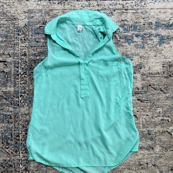 Bundle of 6 x-small camisole The Limited and Old Navy top - Picture 11 of 11